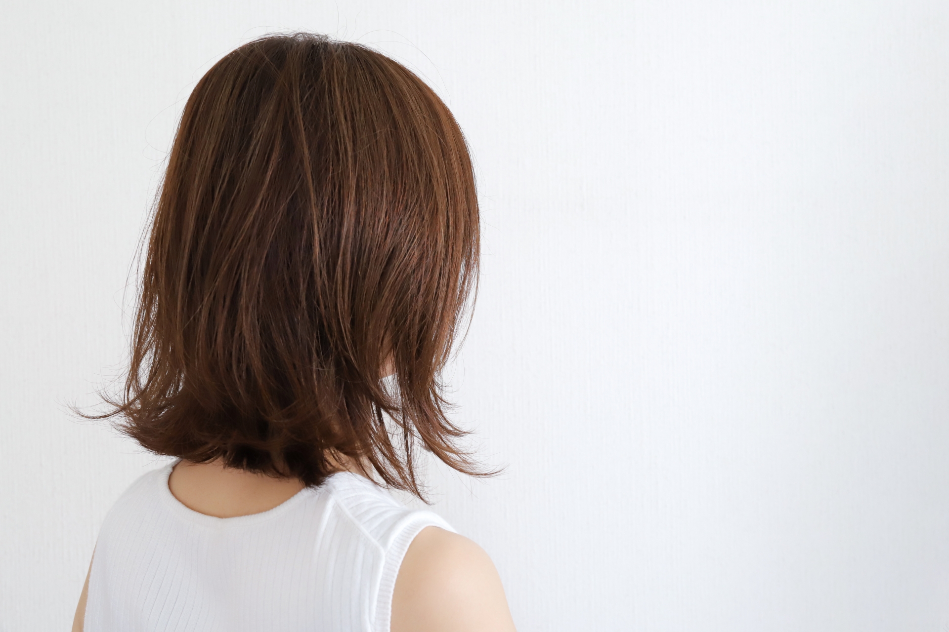 白髪ぼかしって何?白髪染めとの違いについて