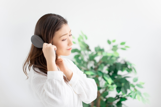 白髪ぼかしが向いている人とは?40〜50代女性が後悔しないカラーの選び方