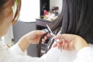 髪が傷まない方法はある？40〜50代女性が知っておきたい髪をきれいに保つ習慣