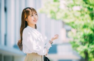 白髪染めの回数のベストは？40〜50代女性が知っておきたい無理のない染め方